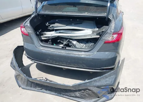 2025 Toyota Camry Se z USA, uszkodzony, nr VIN 4T1DAACK6SU587622